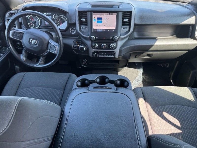 Used 2024 RAM 2500 Tradesman w/ Chrome Appearance Group image 12