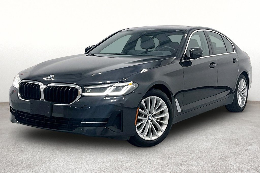 Used 2023 BMW 530i xDrive AWD/4WD image 11
