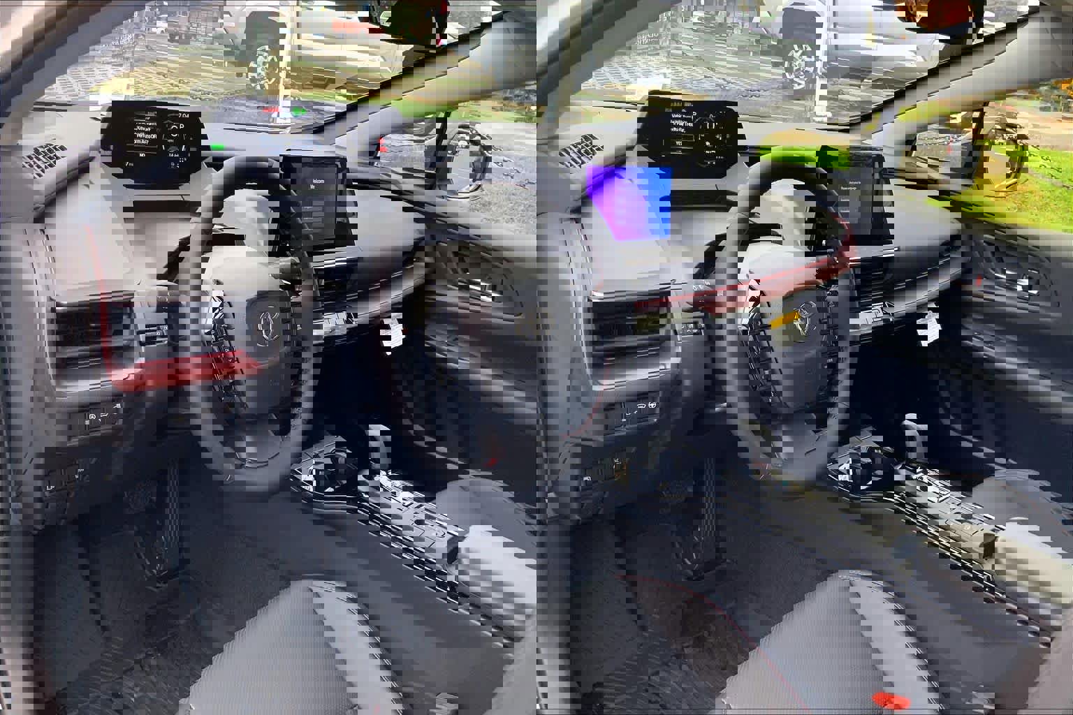 New 2026 Toyota Prius XSE image 8