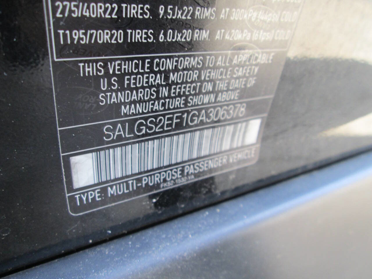 Used 2016 Land Rover Range Rover Supercharged image 17