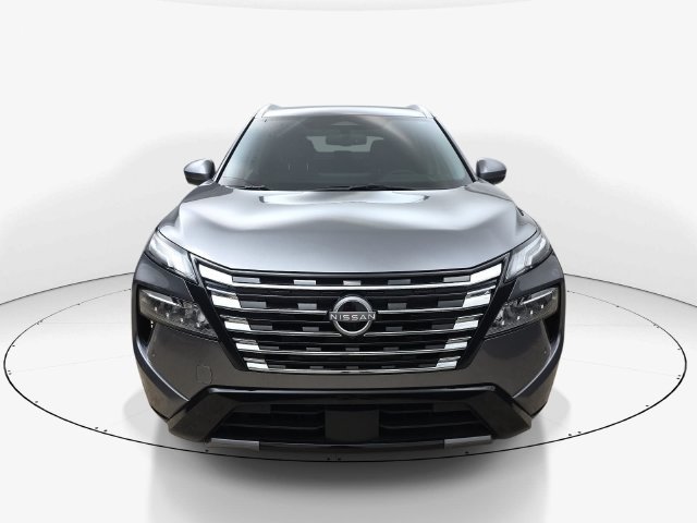 Used 2025 Nissan Rogue Platinum w/ Tech Package FWD image 12
