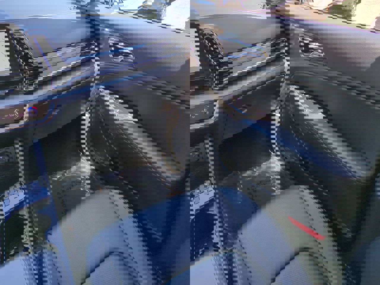 Certified 2023 Kia Sportage EX image 16