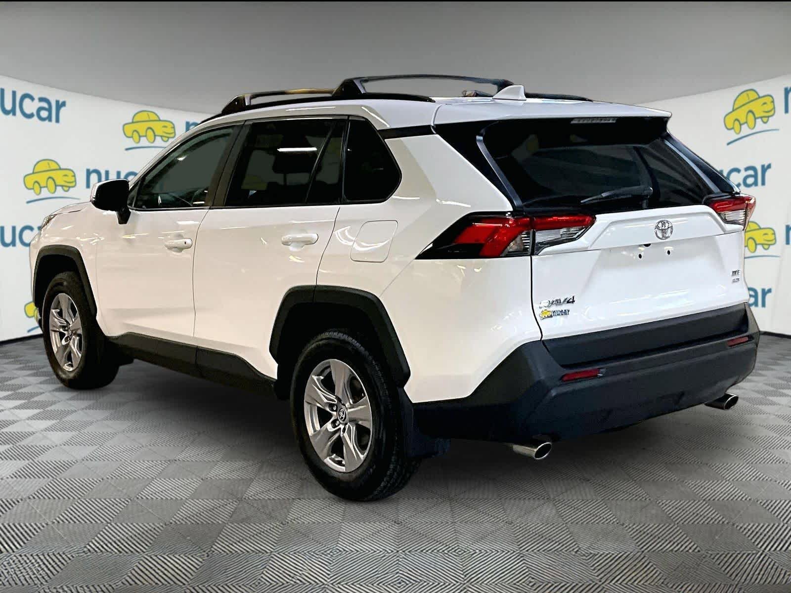 Used 2023 Toyota RAV4 XLE w/ Convenience Package AWD/4WD image 4
