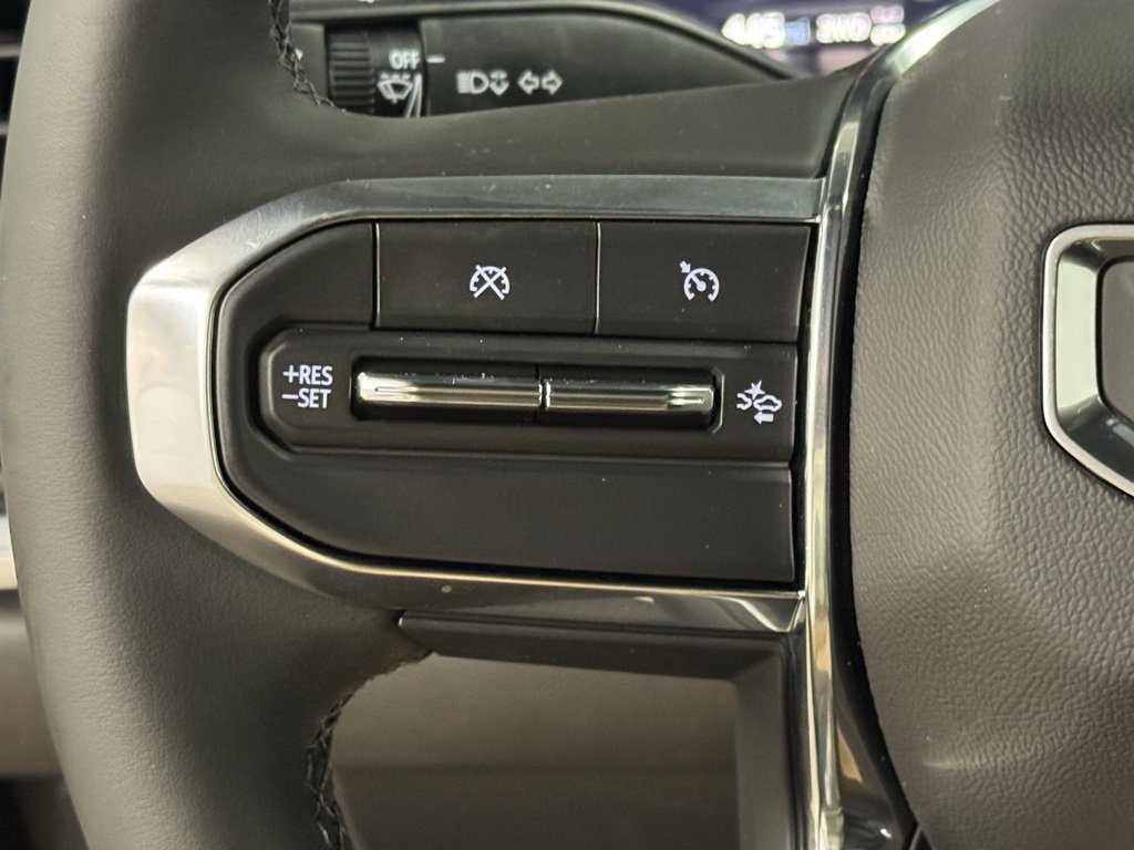 New 2025 GMC Canyon Elevation w/ Convenience Package image 31