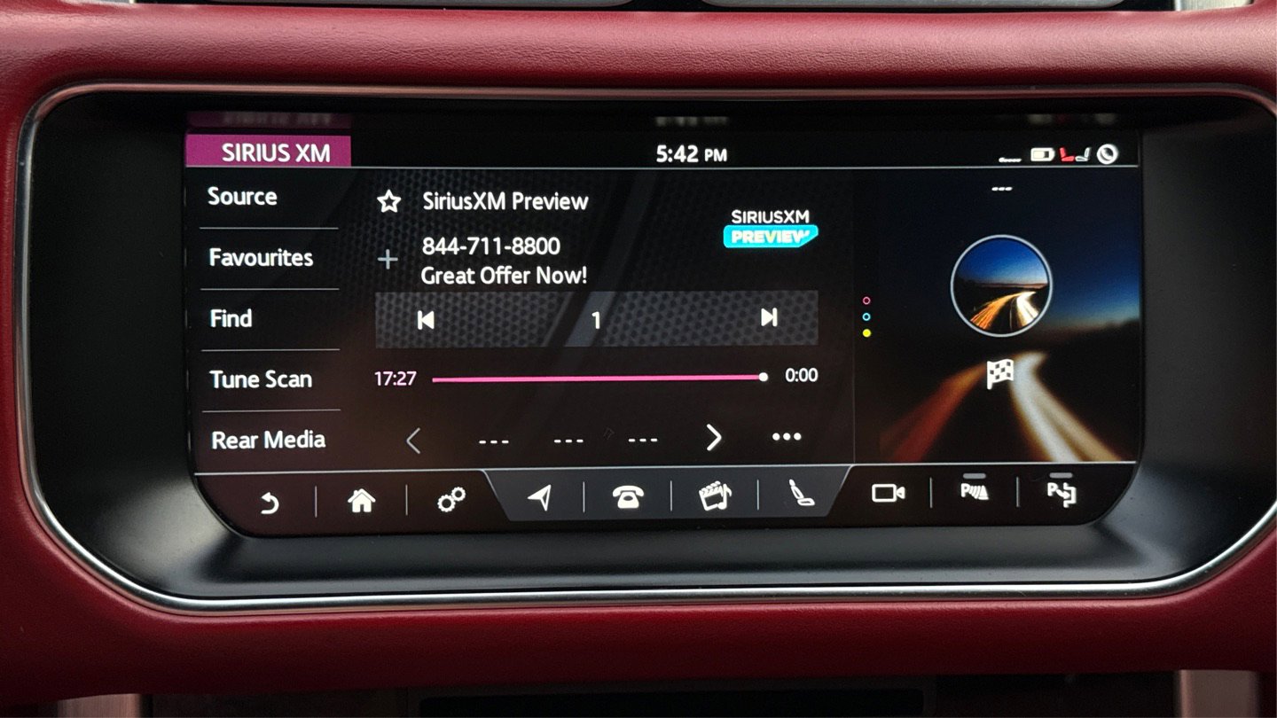 Used 2017 Land Rover Range Rover Autobiography image 30