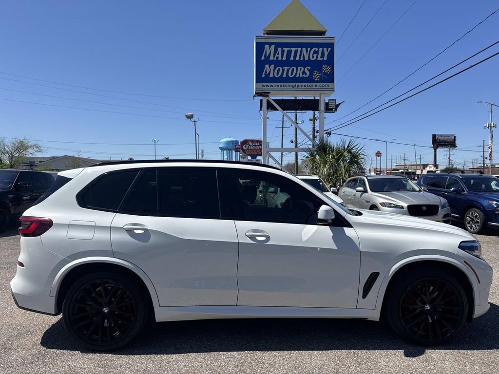 Used 2021 BMW X5 sDrive40i w/ M Sport Package image 10