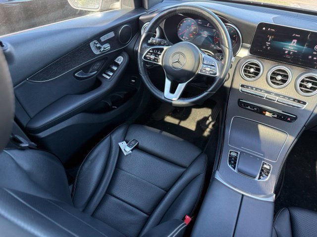 Used 2021 Mercedes-Benz GLC 300 4MATIC image 8