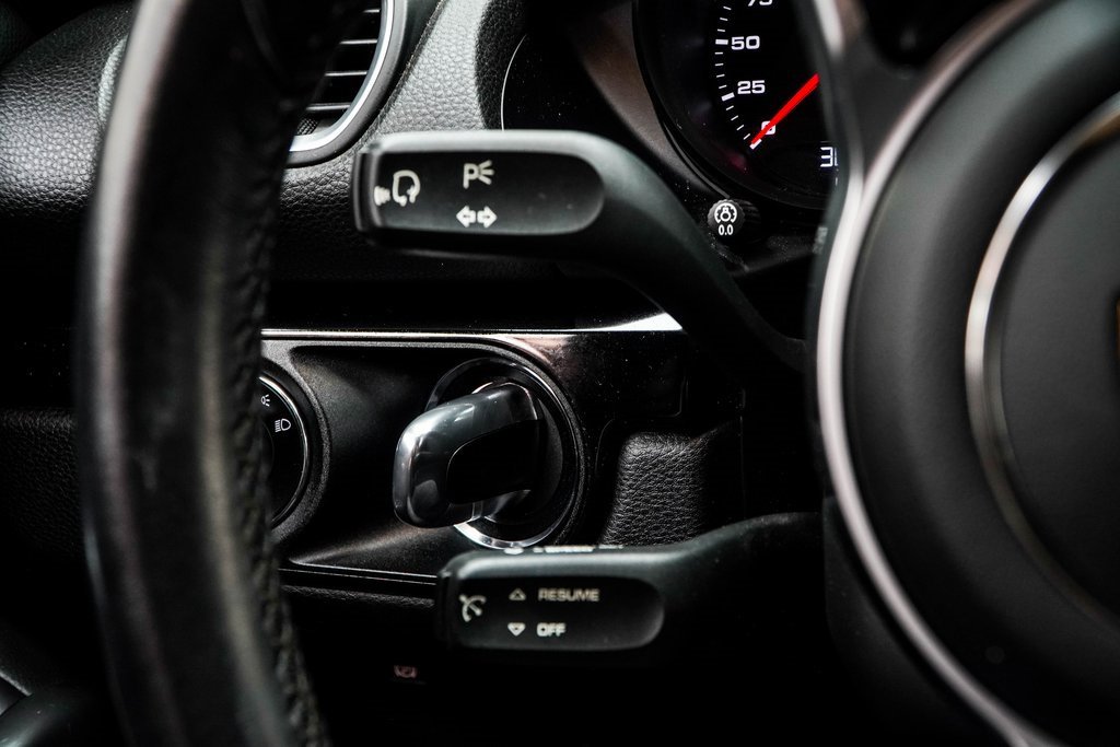 Used 2021 Porsche 718 Boxster image 34