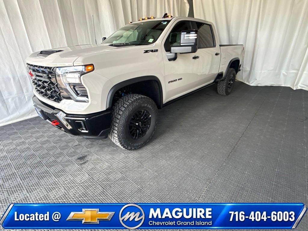 New 2026 Chevrolet Silverado 2500 ZR2 w/ LPO, Dark Essentials Package