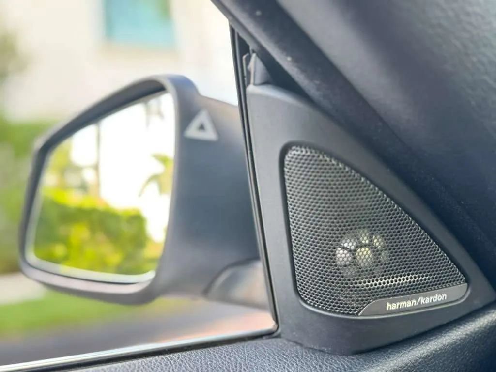 Used 2018 BMW 440i xDrive Convertible image 16