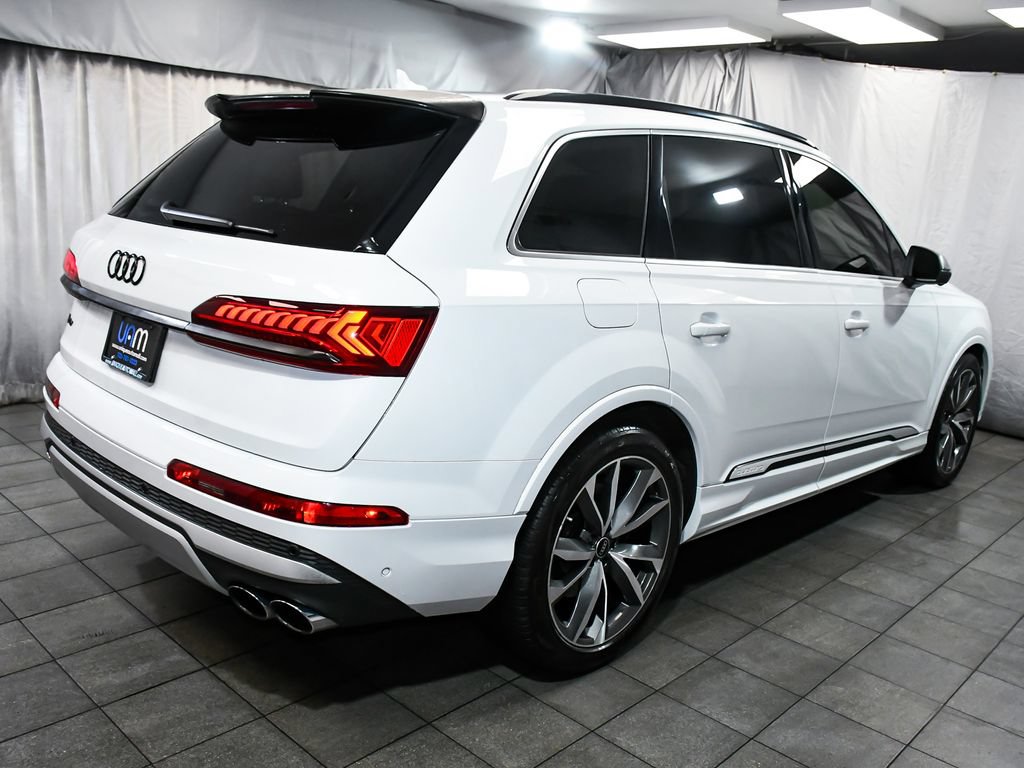 Used 2024 Audi SQ7 Prestige w/ Prestige Package AWD/4WD image 6