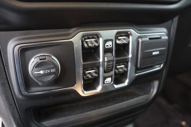 Used 2020 Jeep Wrangler Unlimited Sport image 19