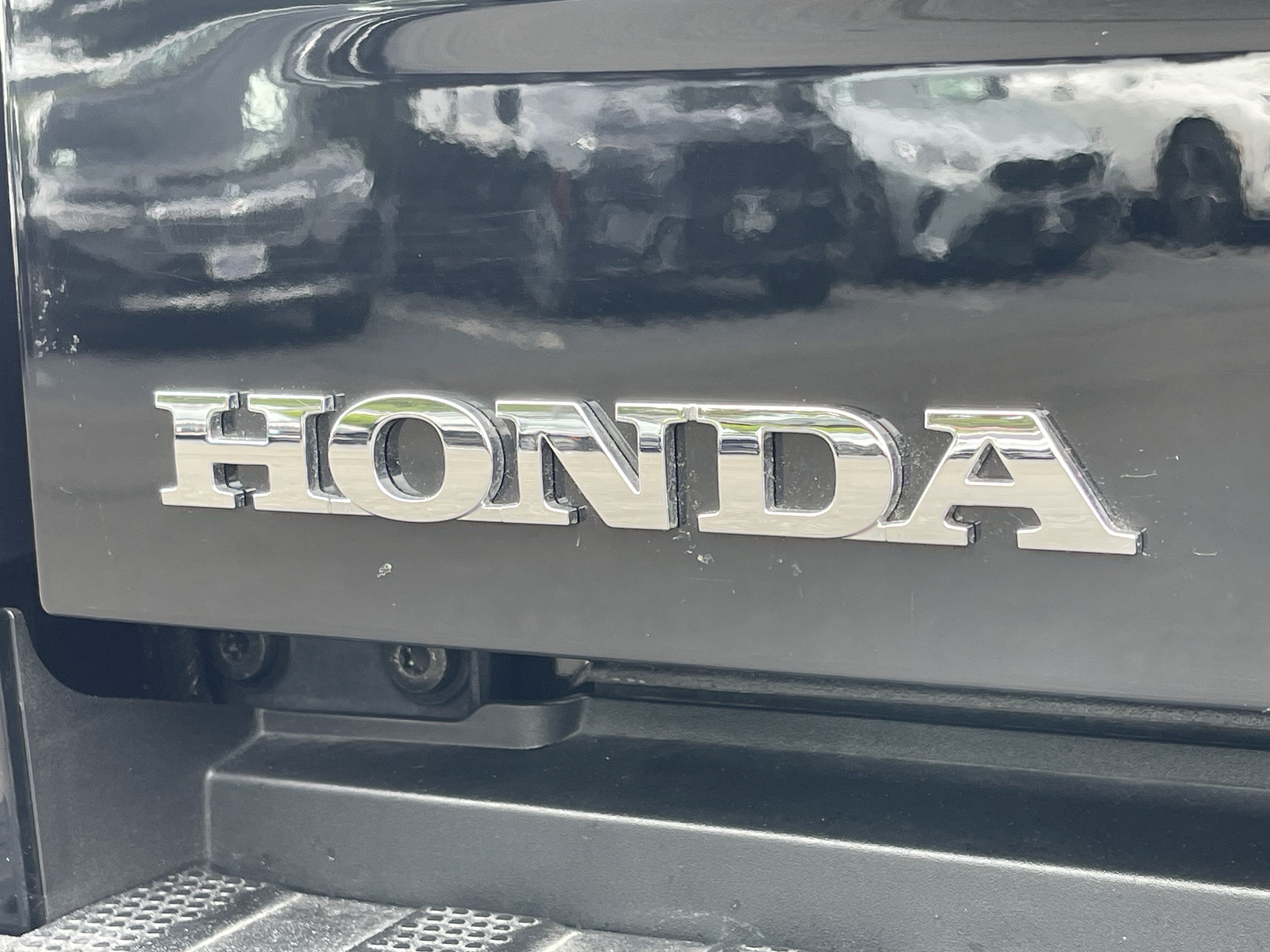 Used 2025 Honda Ridgeline Black Edition image 24