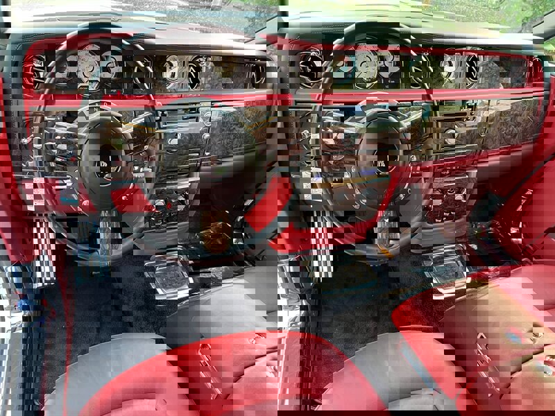 Used 2010 Rolls-Royce Phantom Coupe image 18