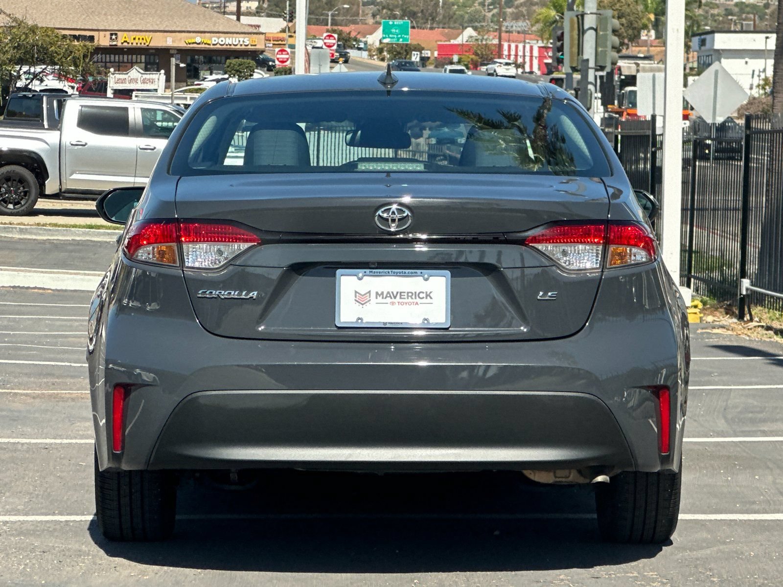 Used 2024 Toyota Corolla LE FWD image 4