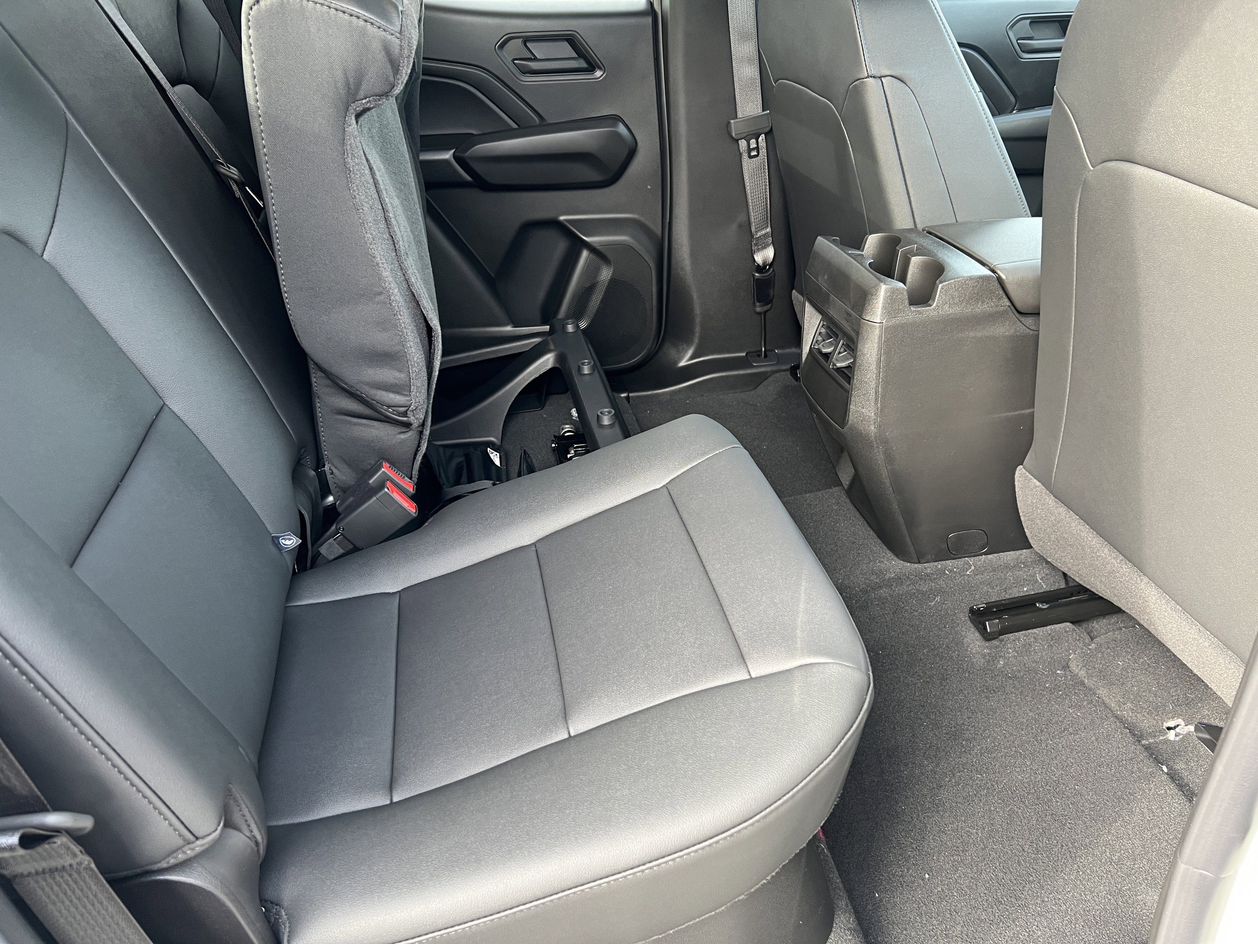 New 2026 Chevrolet Colorado W/T image 19