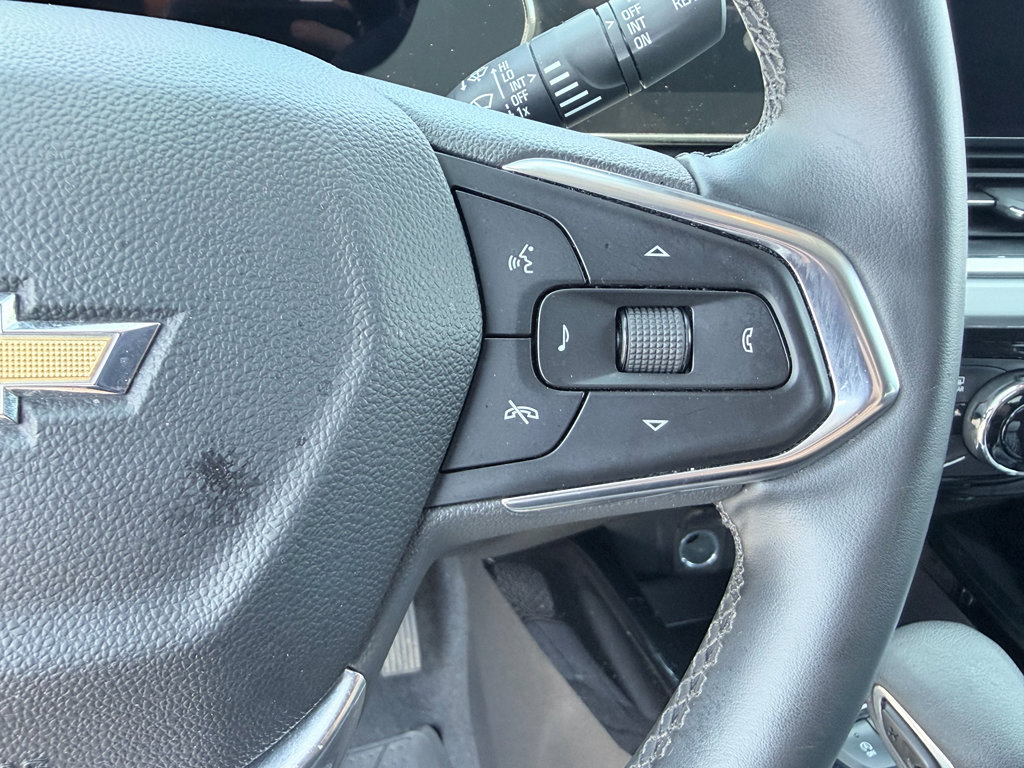 Used 2024 Chevrolet Trax LT w/ LT Convenience Package FWD image 14