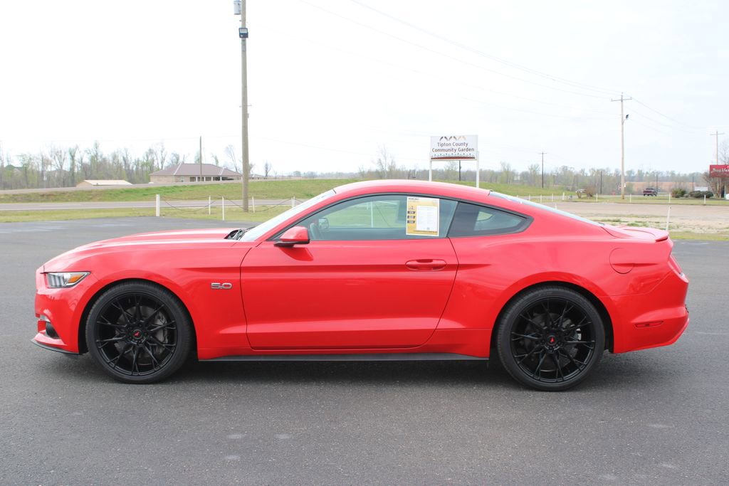 Used 2017 Ford Mustang GT image 46
