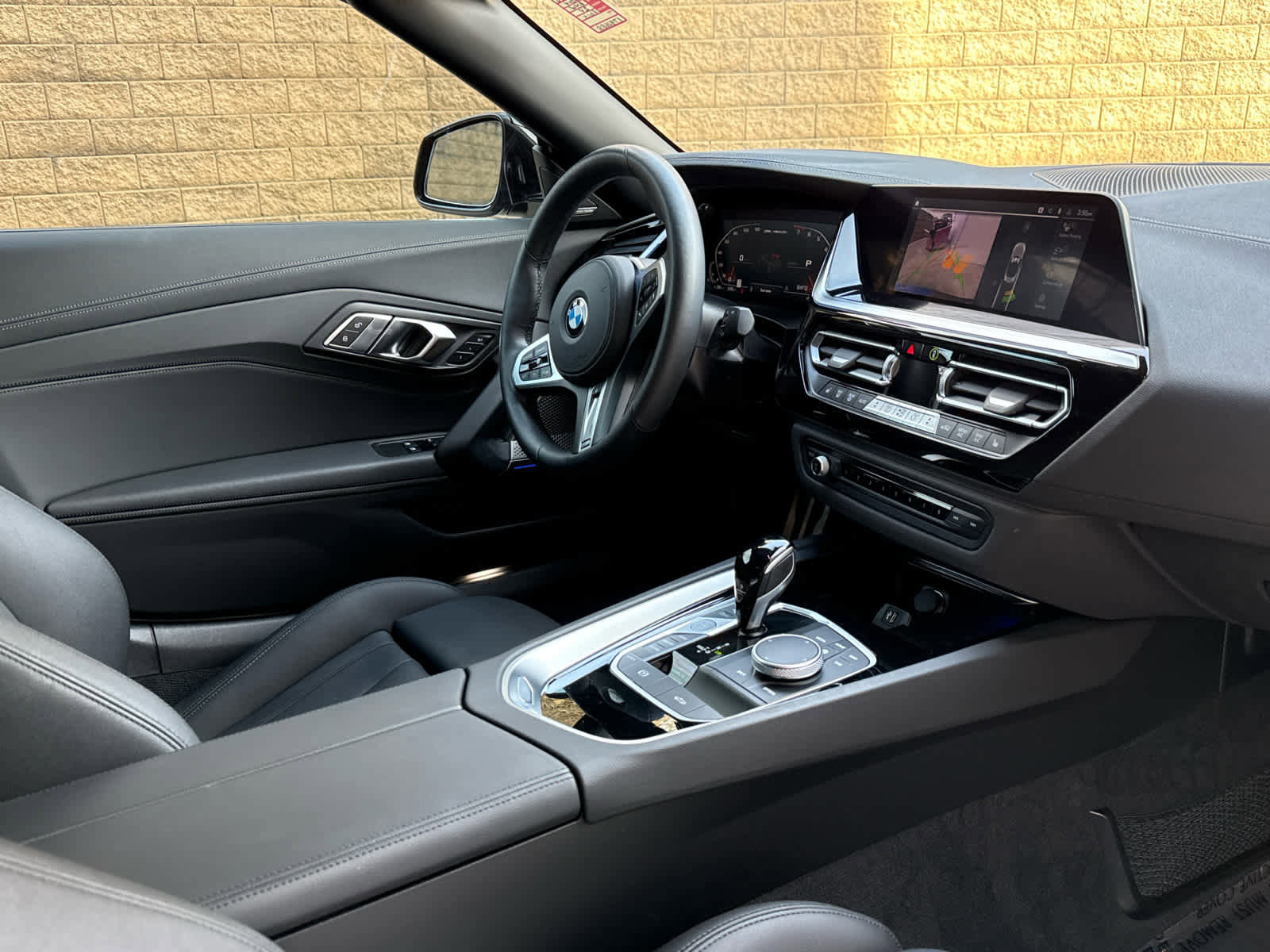 Certified 2024 BMW Z4 M40i w/ Premium Package image 10