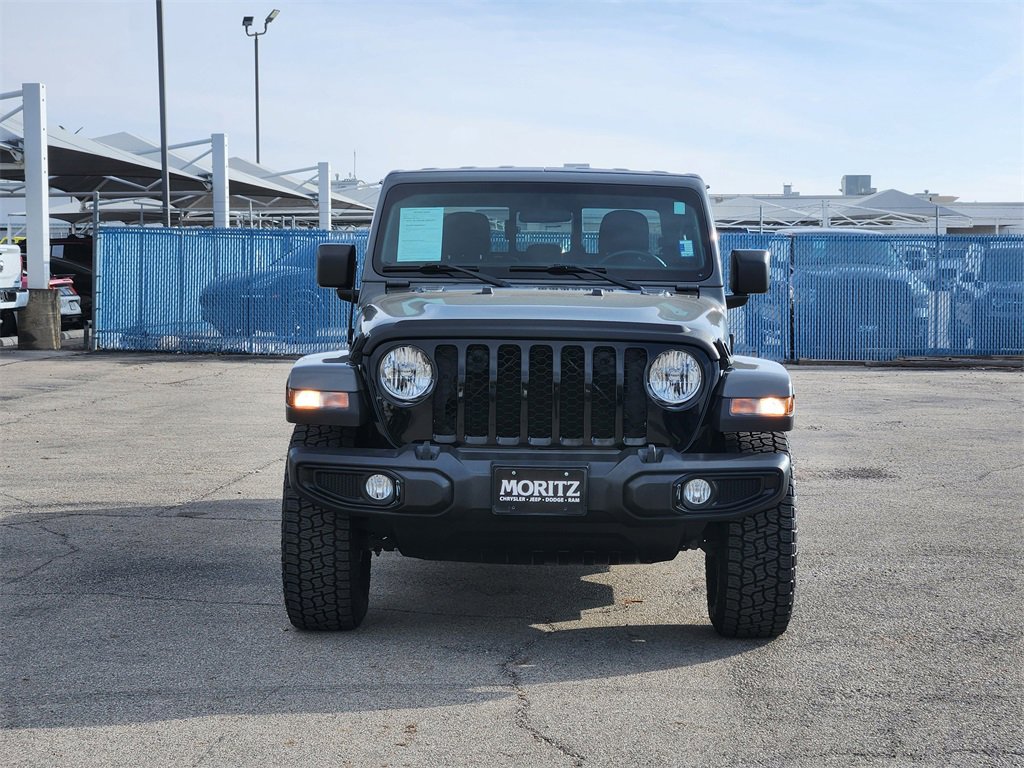 Used 2021 Jeep Gladiator Sport image 2