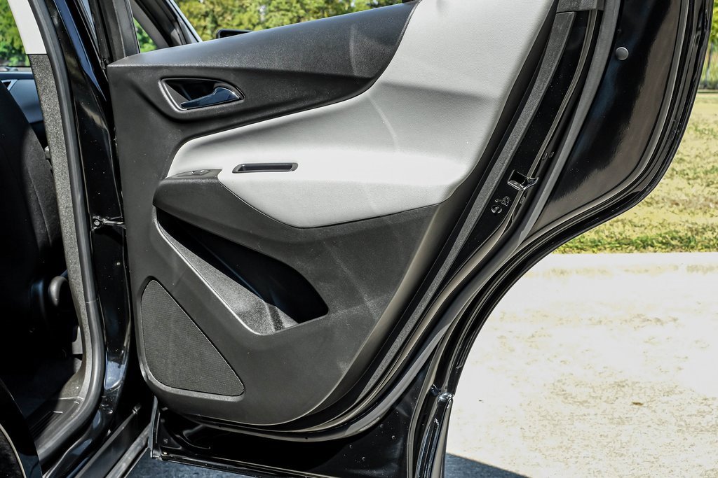 Used 2022 Chevrolet Equinox LS image 47