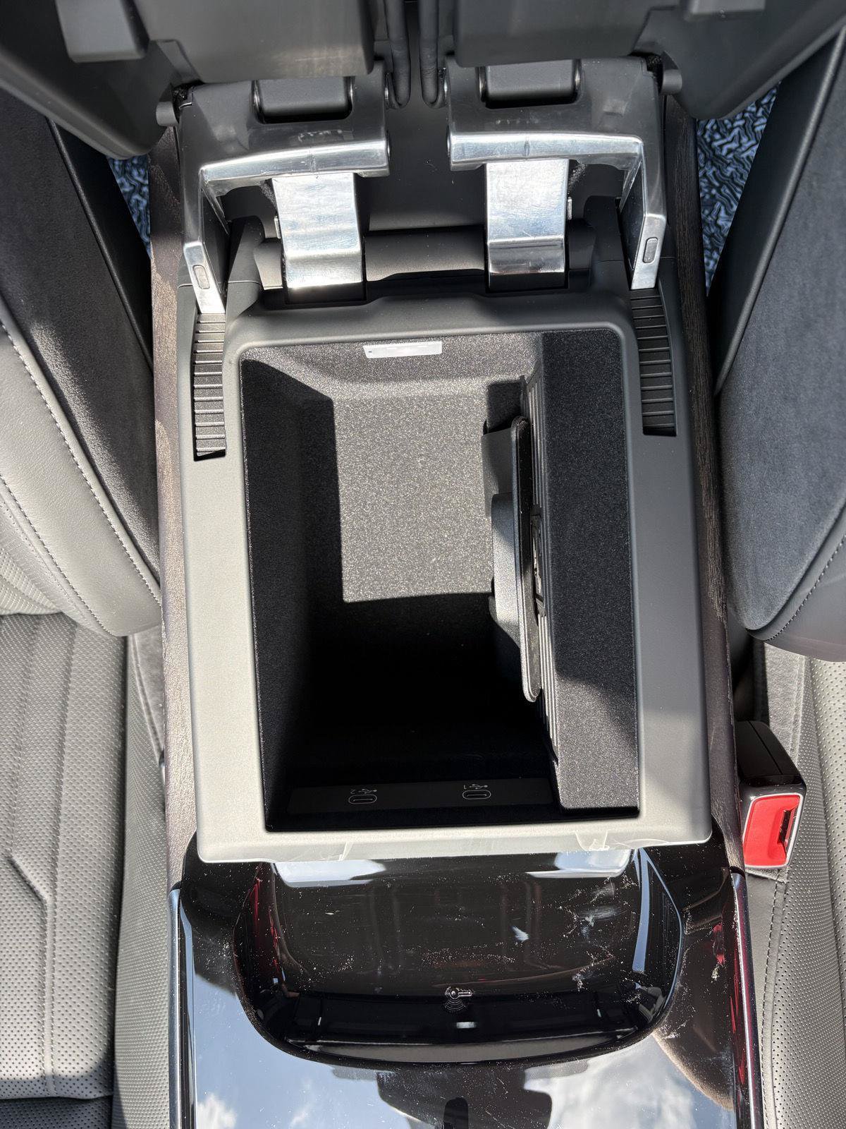 New 2026 Audi A8 L 3.0T AWD/4WD image 19