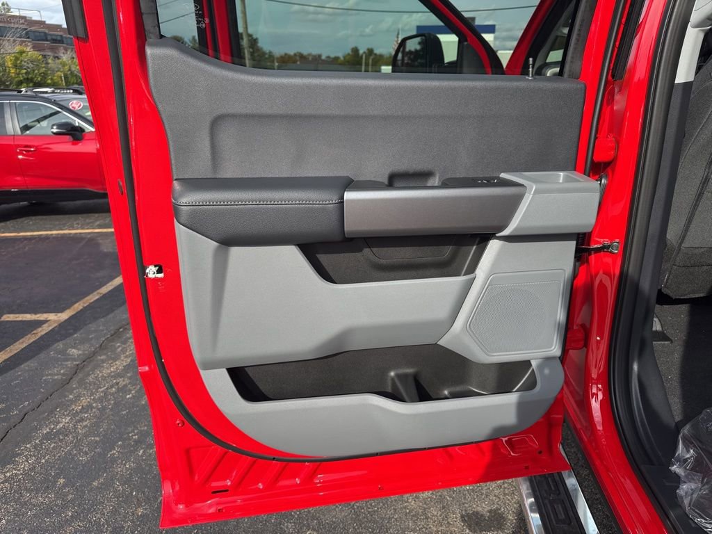 New 2026 Ford F250 XLT w/ Snow Plow Prep Package image 19