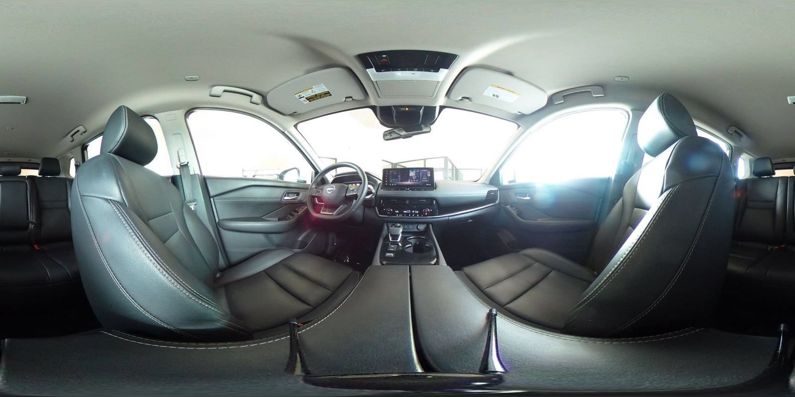 Used 2026 Nissan Rogue SL FWD image 43