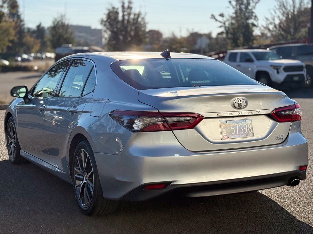 Used 2024 Toyota Camry XLE w/ Navigation Package AWD/4WD image 3