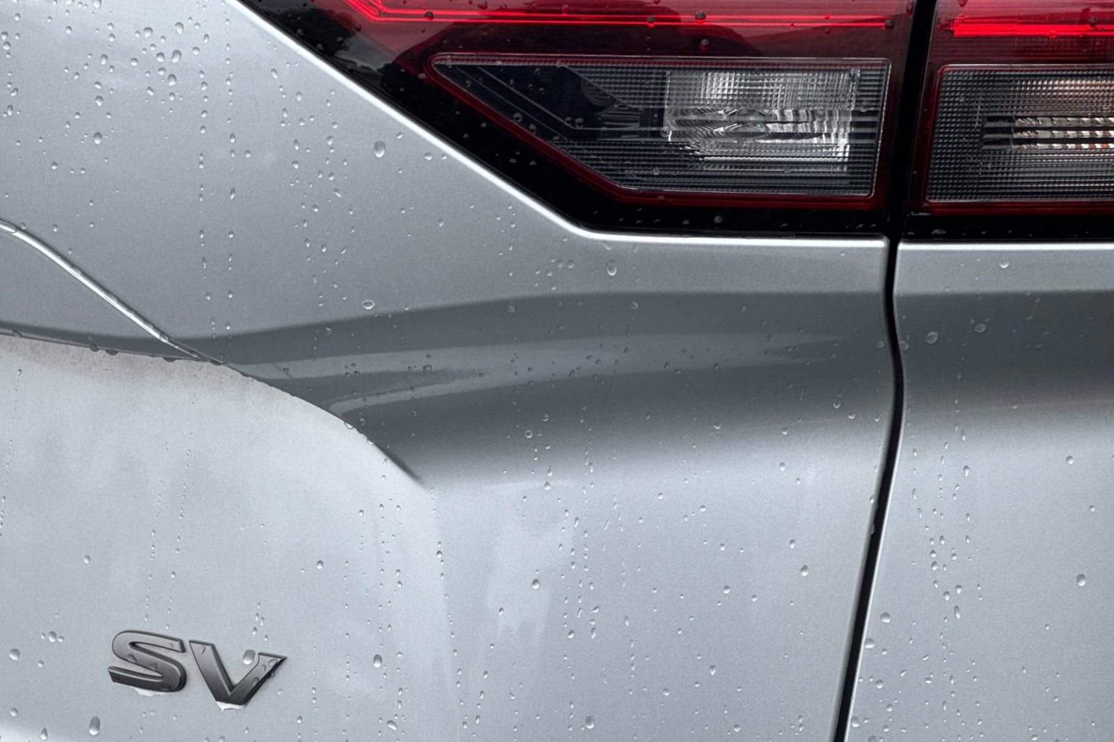 Used 2024 Nissan Rogue SV image 26