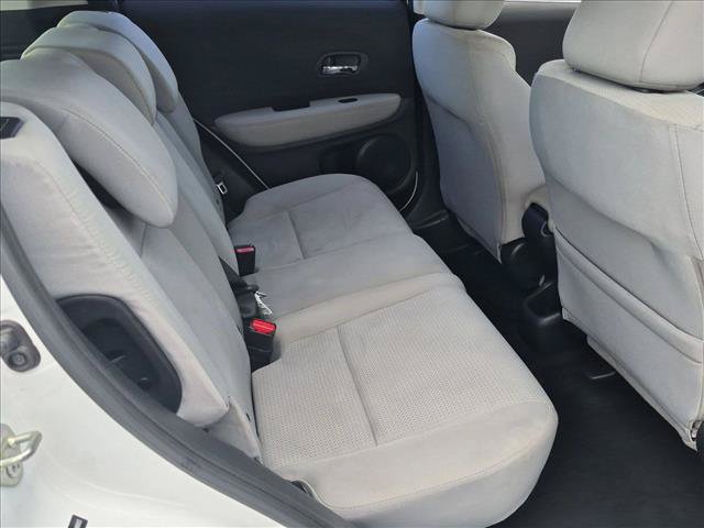 Used 2020 Honda HR-V LX image 18