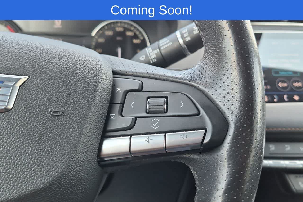 Used 2023 Cadillac XT4 Sport w/ Cold Weather Package AWD/4WD image 25