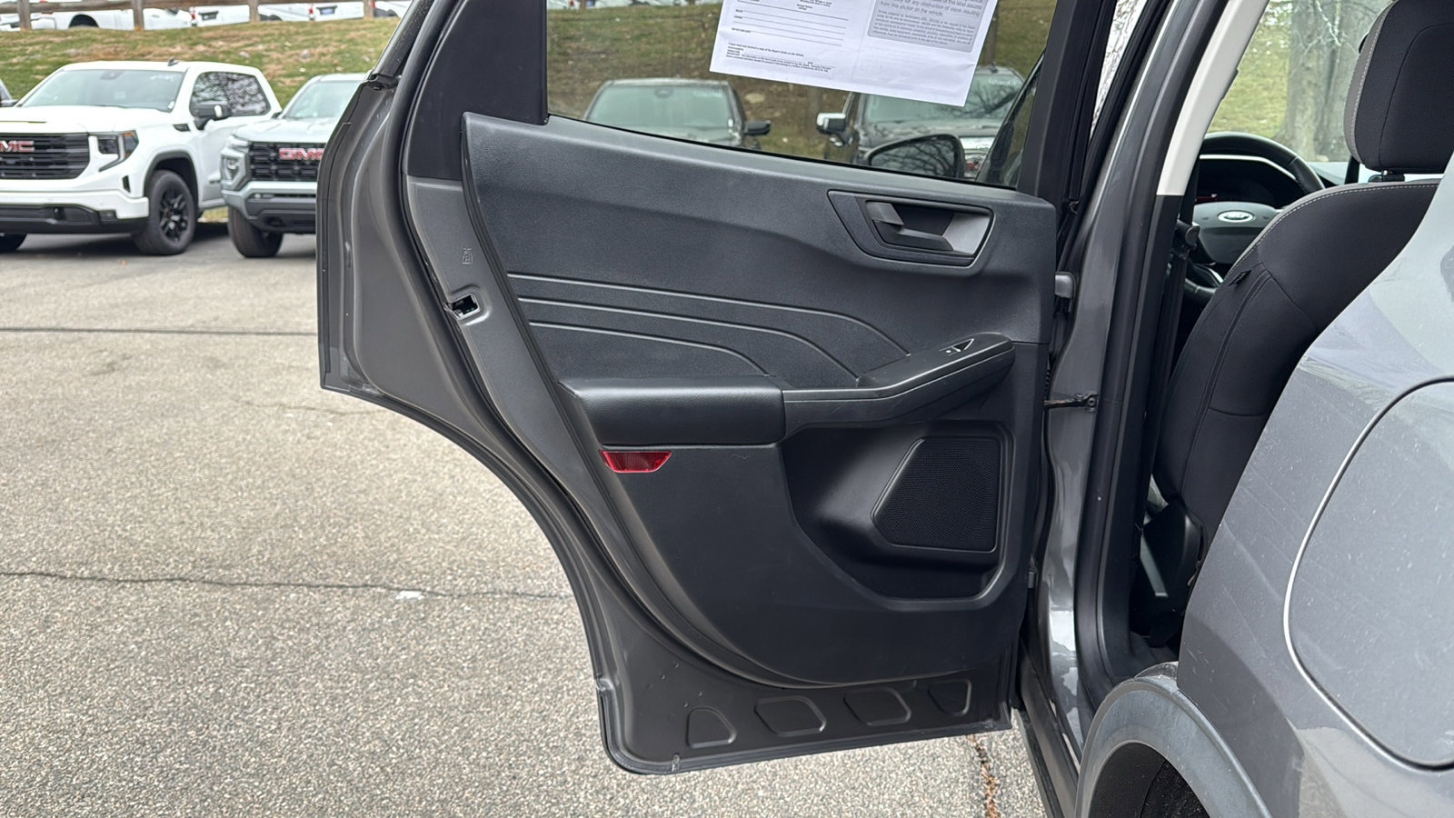 Used 2022 Ford Escape SE w/ Convenience Package image 26