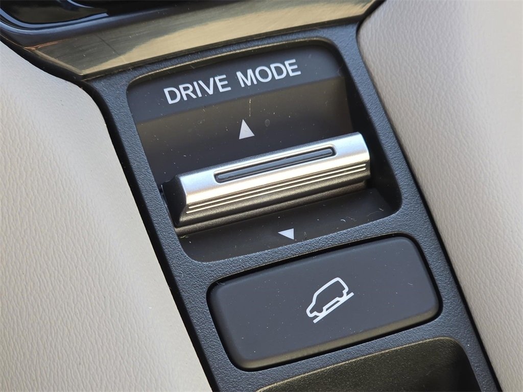 New 2026 Honda HR-V LX image 7