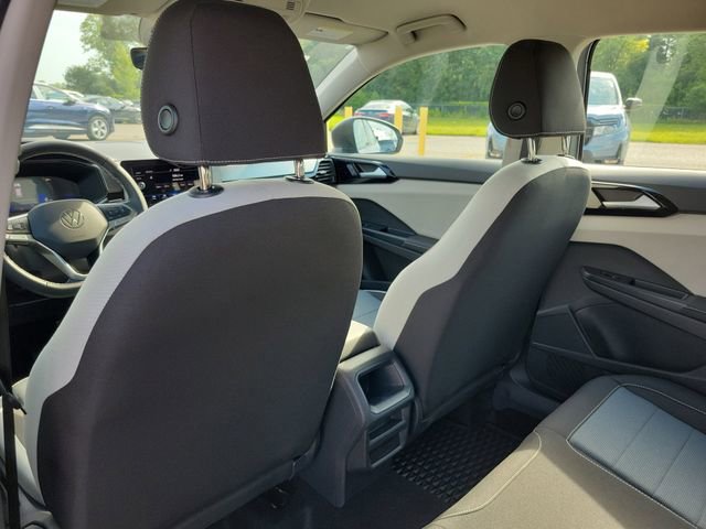 New 2025 Volkswagen Taos S image 24