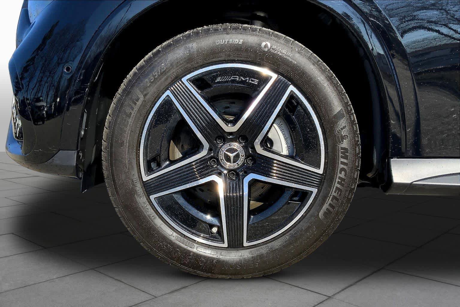 Certified 2024 Mercedes-Benz GLC 300 4MATIC image 11
