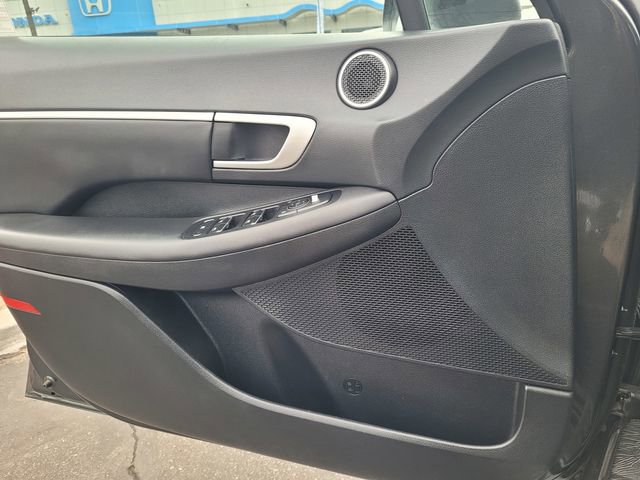 Used 2022 Hyundai Sonata SEL w/ Cargo Package image 12