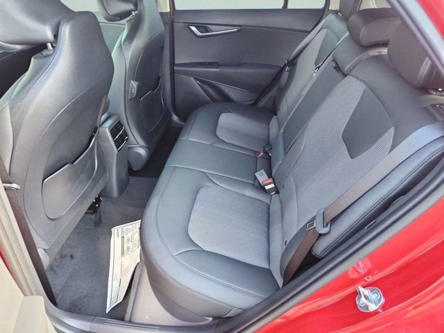 New 2025 Kia Niro EX w/ EX Cold Weather Package image 9