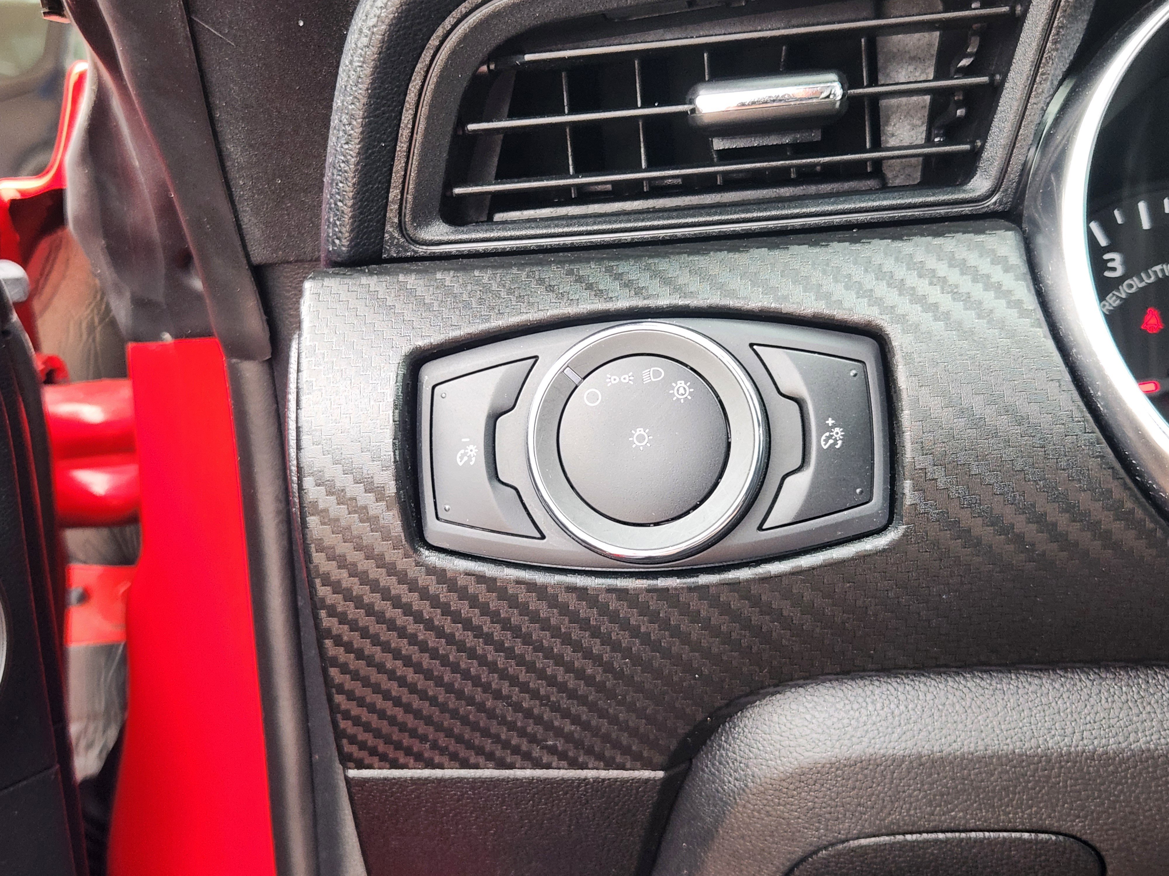 Used 2019 Ford Mustang Coupe RWD image 22