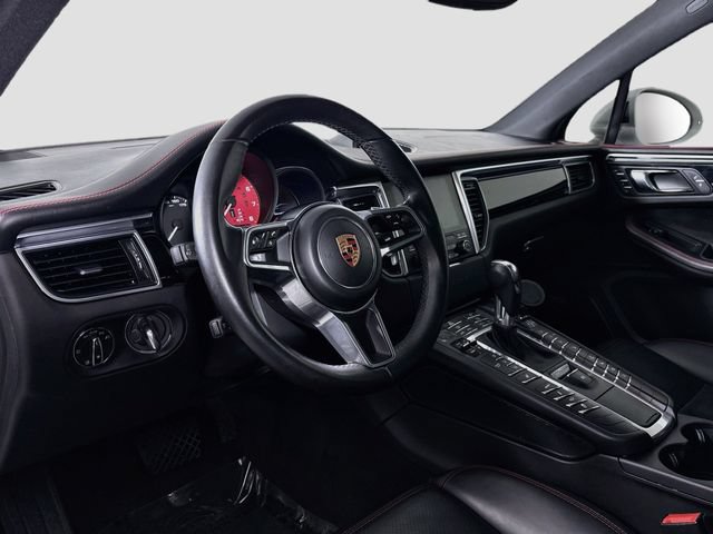 Used 2017 Porsche Macan GTS AWD/4WD image 9