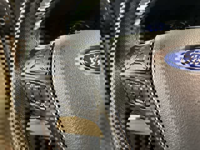 Used 2017 Ford Explorer Limited image 8