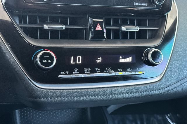Used 2021 Toyota Corolla SE w/ Carpet Mat Package (TMS) FWD image 16