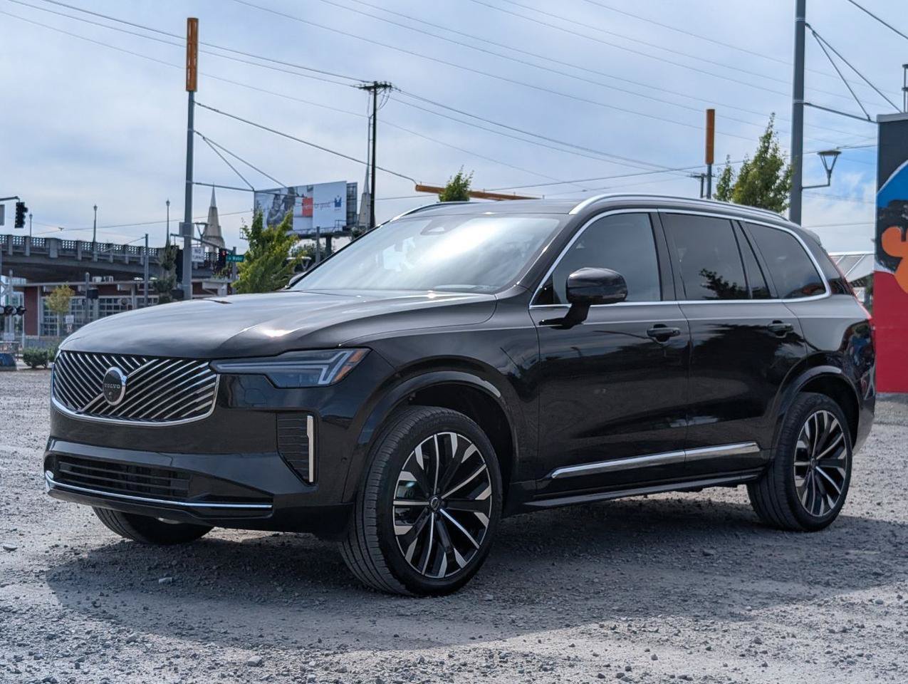 Used 2026 Volvo XC90 B6 Ultra AWD/4WD image 3