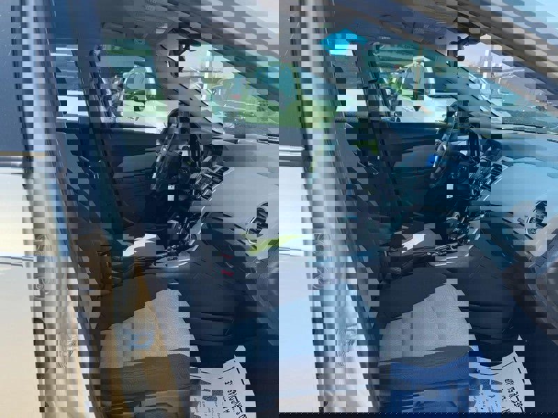 Used 2014 Chevrolet Cruze LS image 15