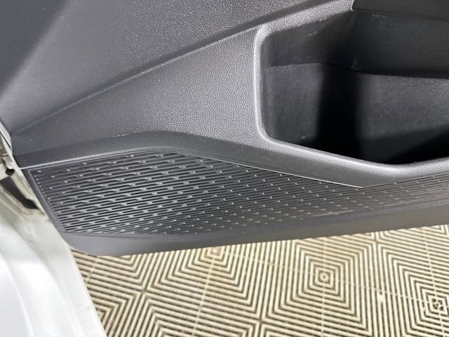 Used 2019 Volkswagen Jetta S w/ Driver Assistance Package image 28