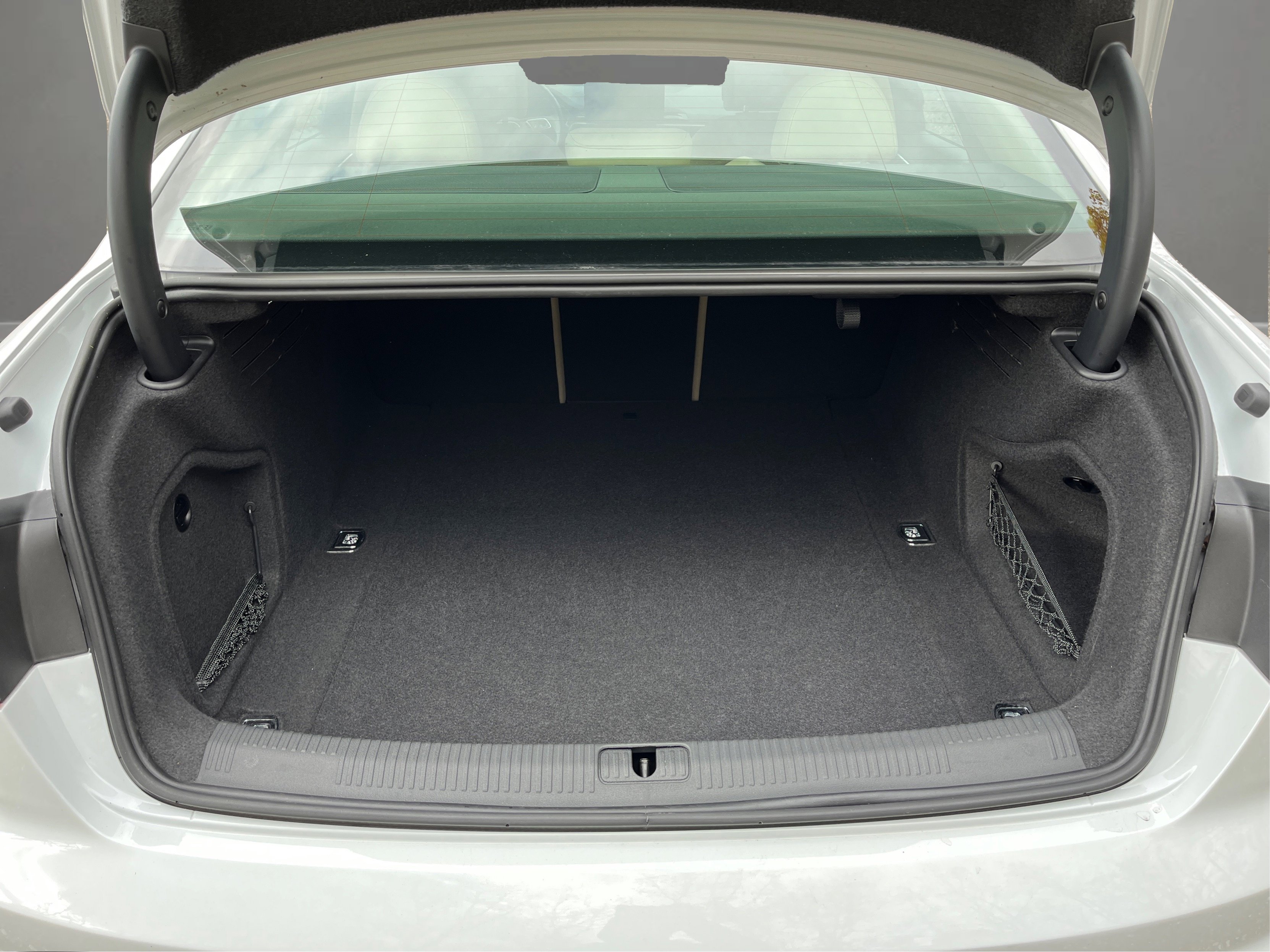 Used 2022 Audi A4 2.0T Premium w/ Convenience Package image 15