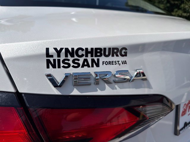Used 2024 Nissan Versa SV FWD image 12