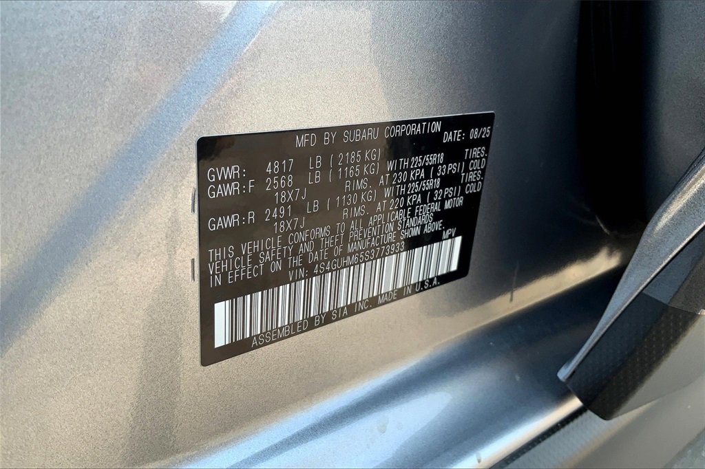 New 2025 Subaru Crosstrek 2.5i Limited w/ Crosstrek Mirror Package image 8