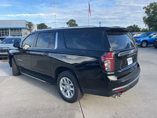 Used 2024 Chevrolet Suburban Premier image 4