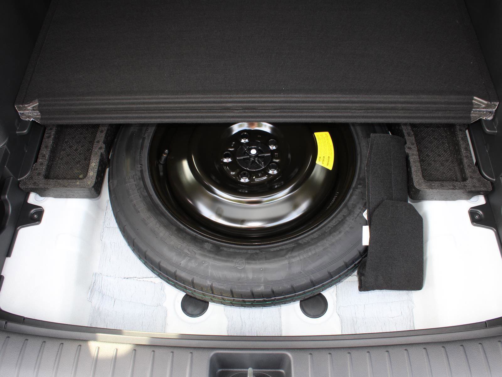 New 2026 Kia Sportage EX w/ EX Panorama Roof Package image 10